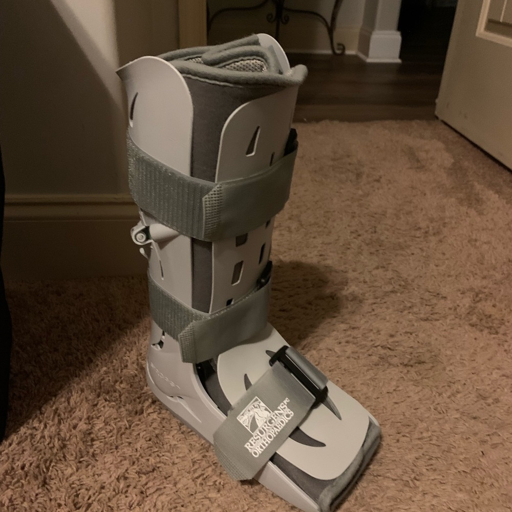 Aircast FP Walker (Foam Pneumatic)